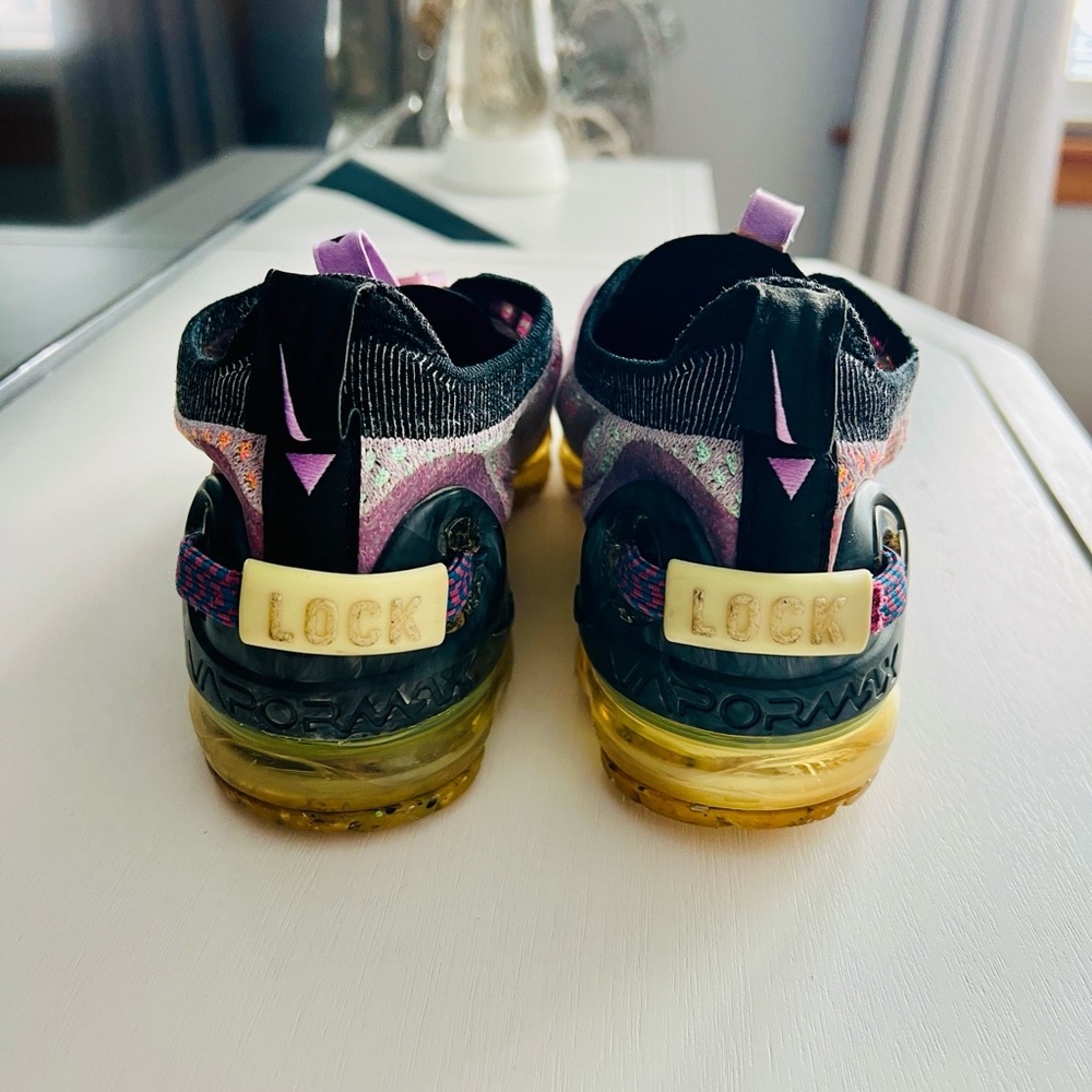 Nike Air VaporMax 2020 Flyknit Violet Ash Multicolor women’s size 6.5y - Picture 7 of 9